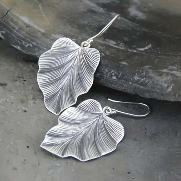 Boho Gypsy Sisters Jewelry - Simple Leaf Earrings Zinc Alloy 925 plate